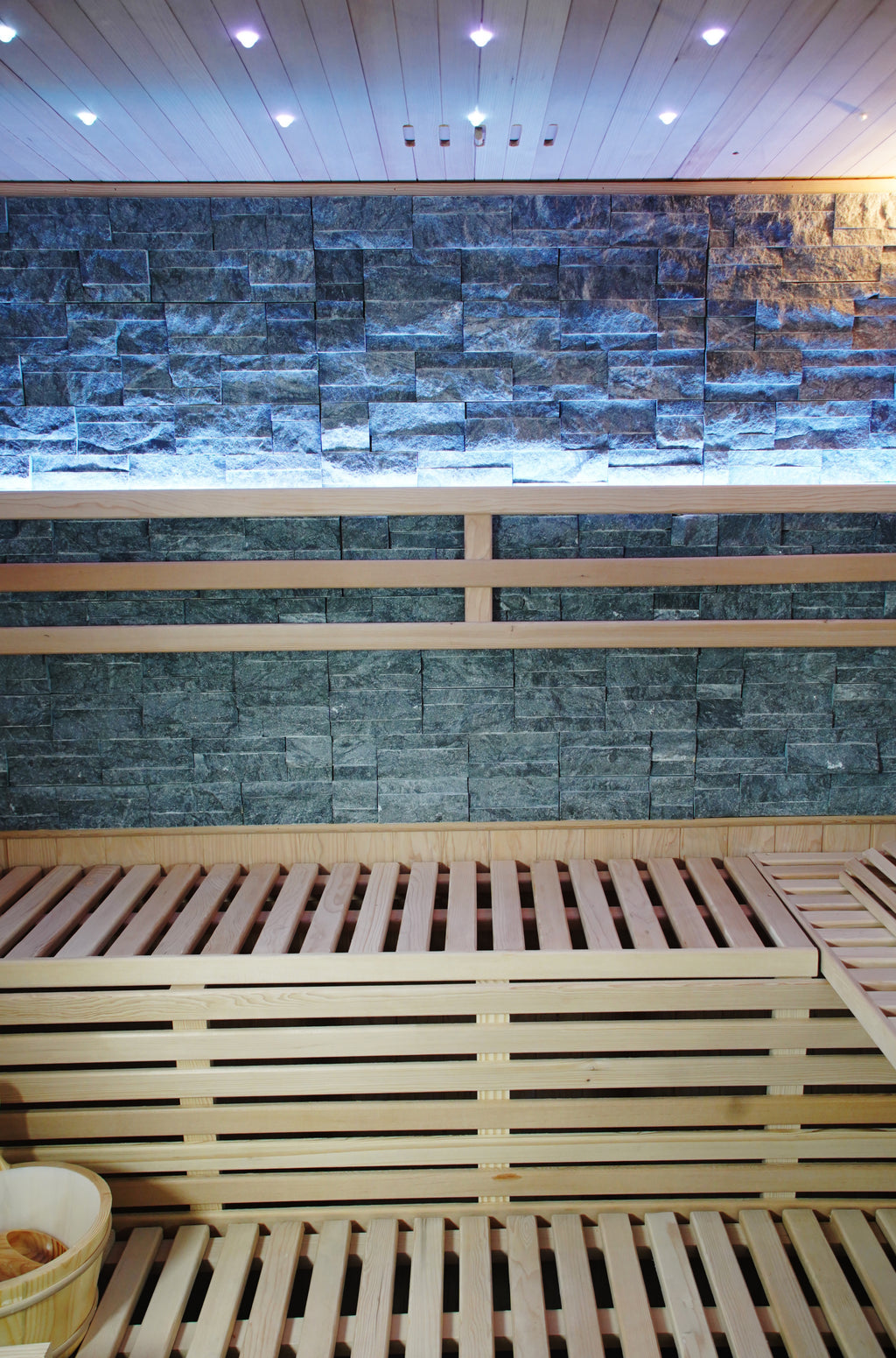 Galaxie 4-Person Indoor Traditional Sauna with Double Bench and 6kW Harvia Heater