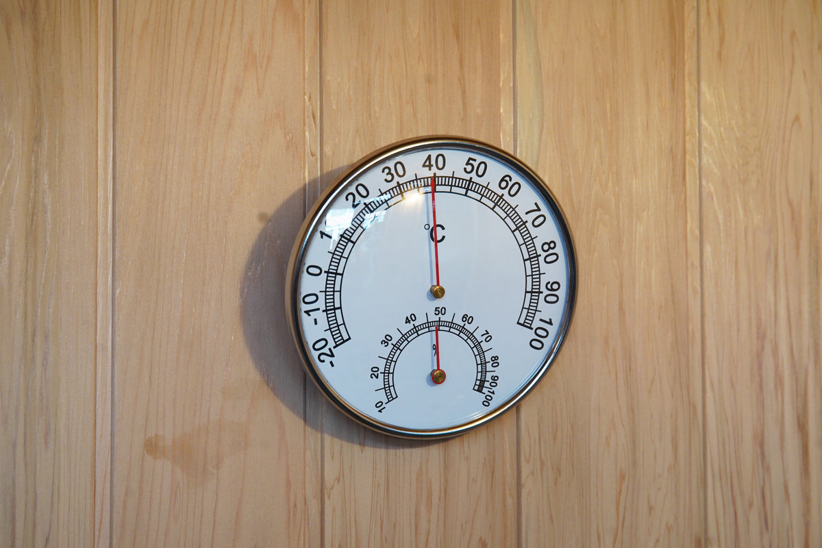1-2 Person Indoor Traditional Cedar Sauna Harvia Heater
