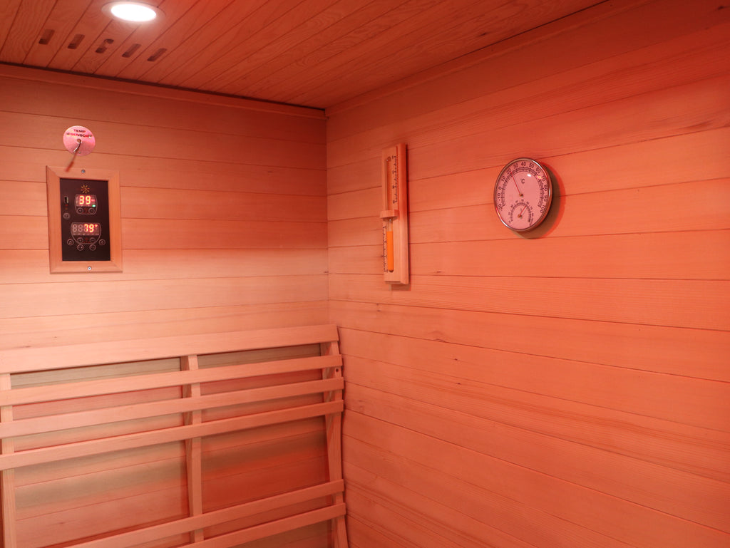 Freeport 3-Person Outdoor Traditional Wet/Dry Sauna with Harvia Heater