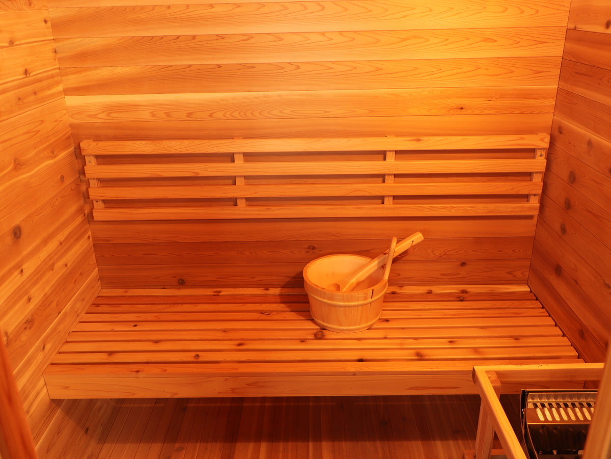 Seneca 3-Person Wet/Dry Outdoor Sauna With Harvia Heater