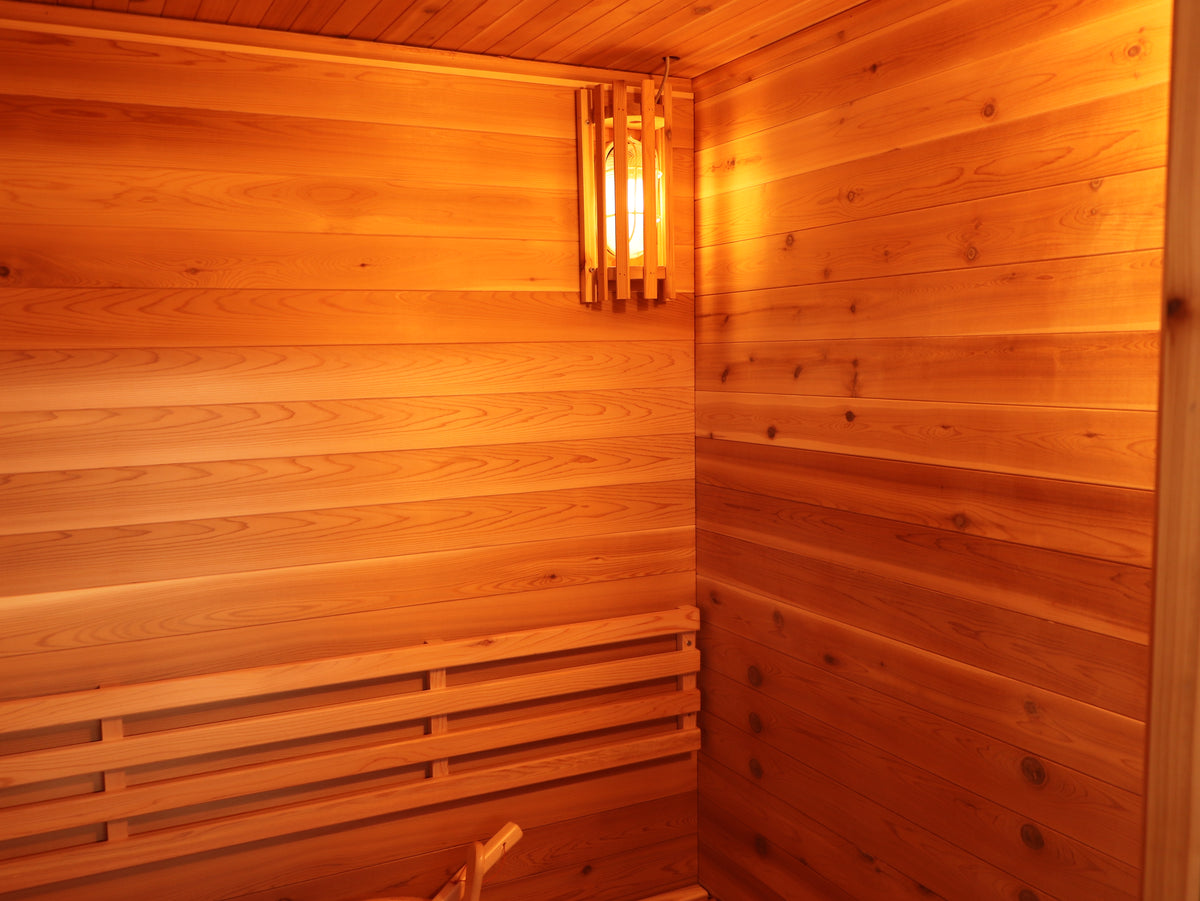 Seneca 3-Person Wet/Dry Outdoor Sauna With Harvia Heater